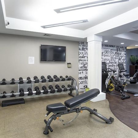 Beverly Hills Chic 2 Bed 2Bath With Patio And Parking 309 Лос Анджелис Екстериор снимка