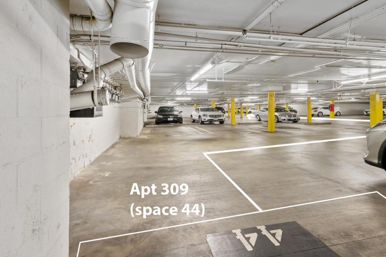 Beverly Hills Chic 2 Bed 2Bath With Patio And Parking 309 Лос Анджелис Екстериор снимка