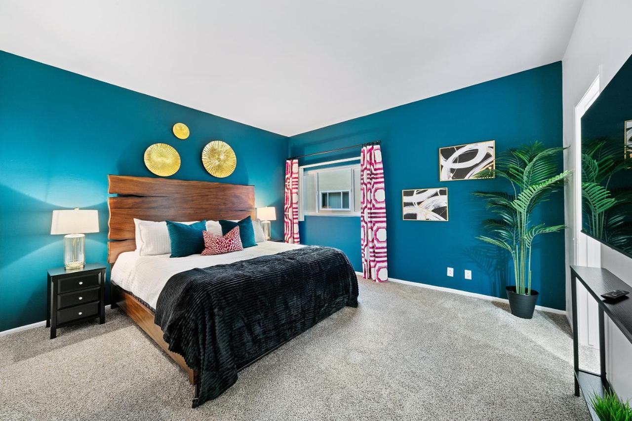 Beverly Hills Chic 2 Bed 2Bath With Patio And Parking 309 Лос Анджелис Екстериор снимка
