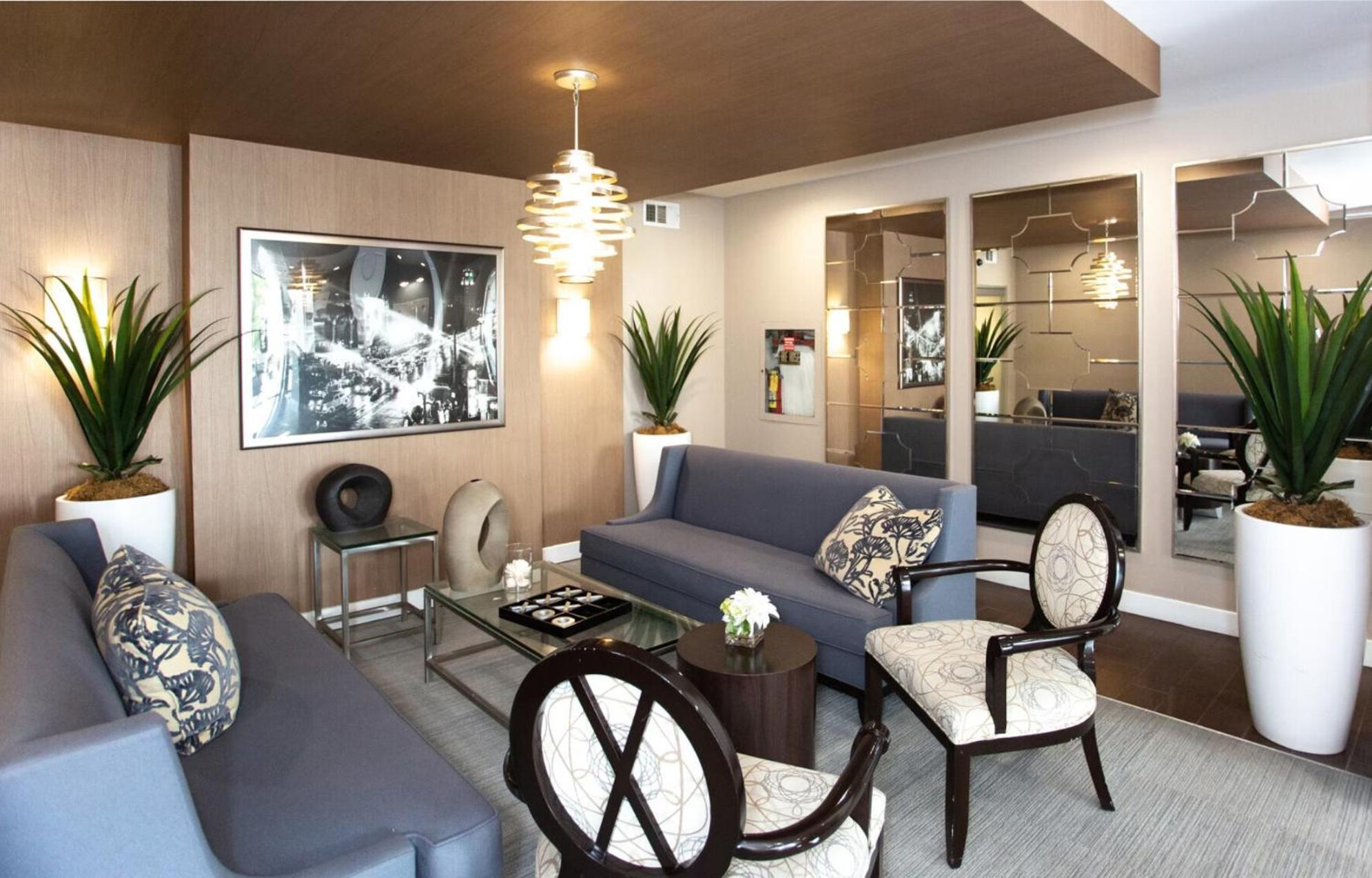 Beverly Hills Chic 2 Bed 2Bath With Patio And Parking 309 Лос Анджелис Екстериор снимка